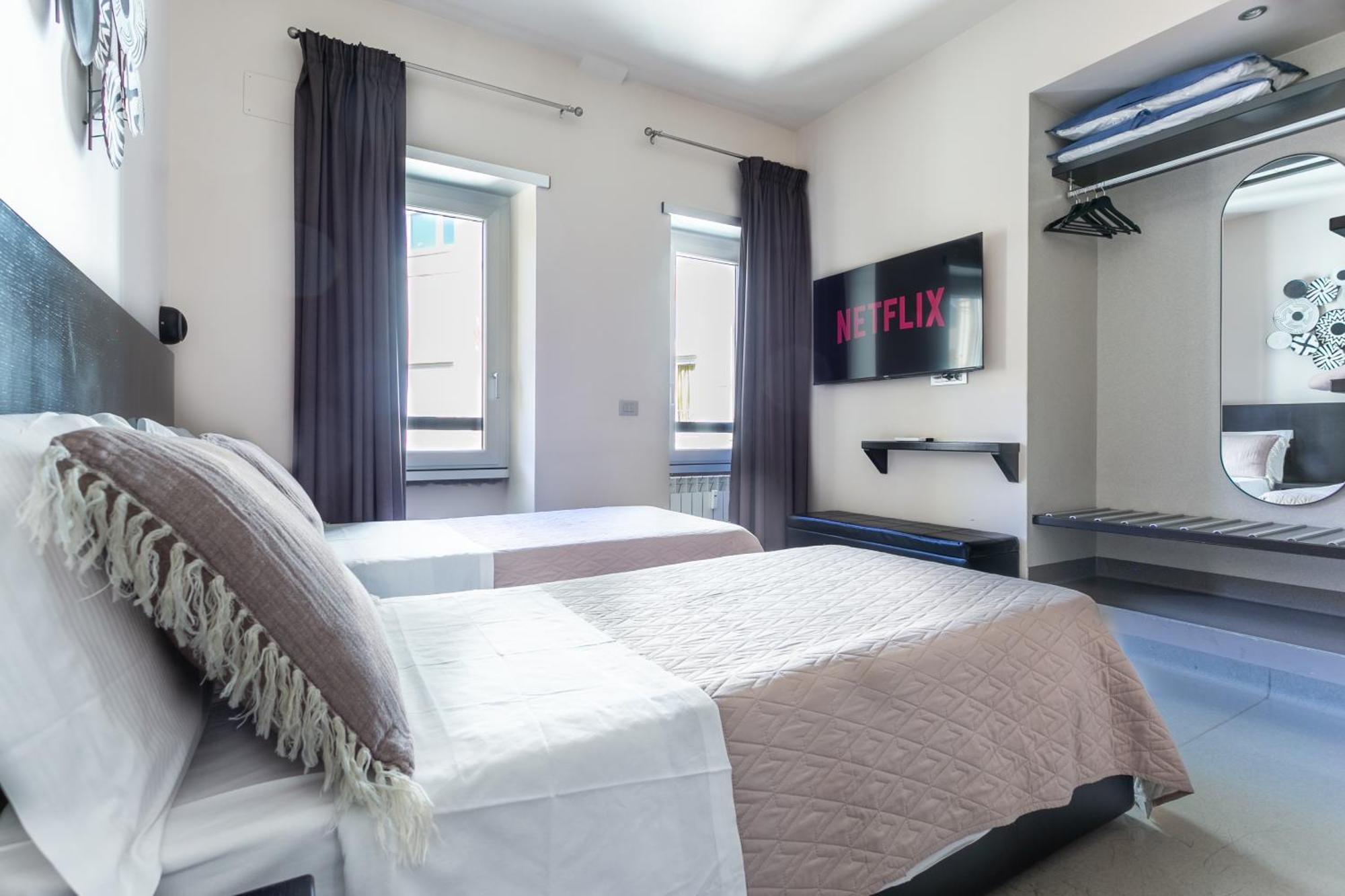 Moai Home Rome Room photo